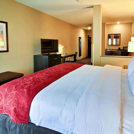 Comfort Suites Юніонтаун Екстер'єр фото