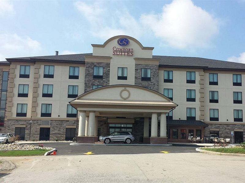 Comfort Suites Юніонтаун Екстер'єр фото