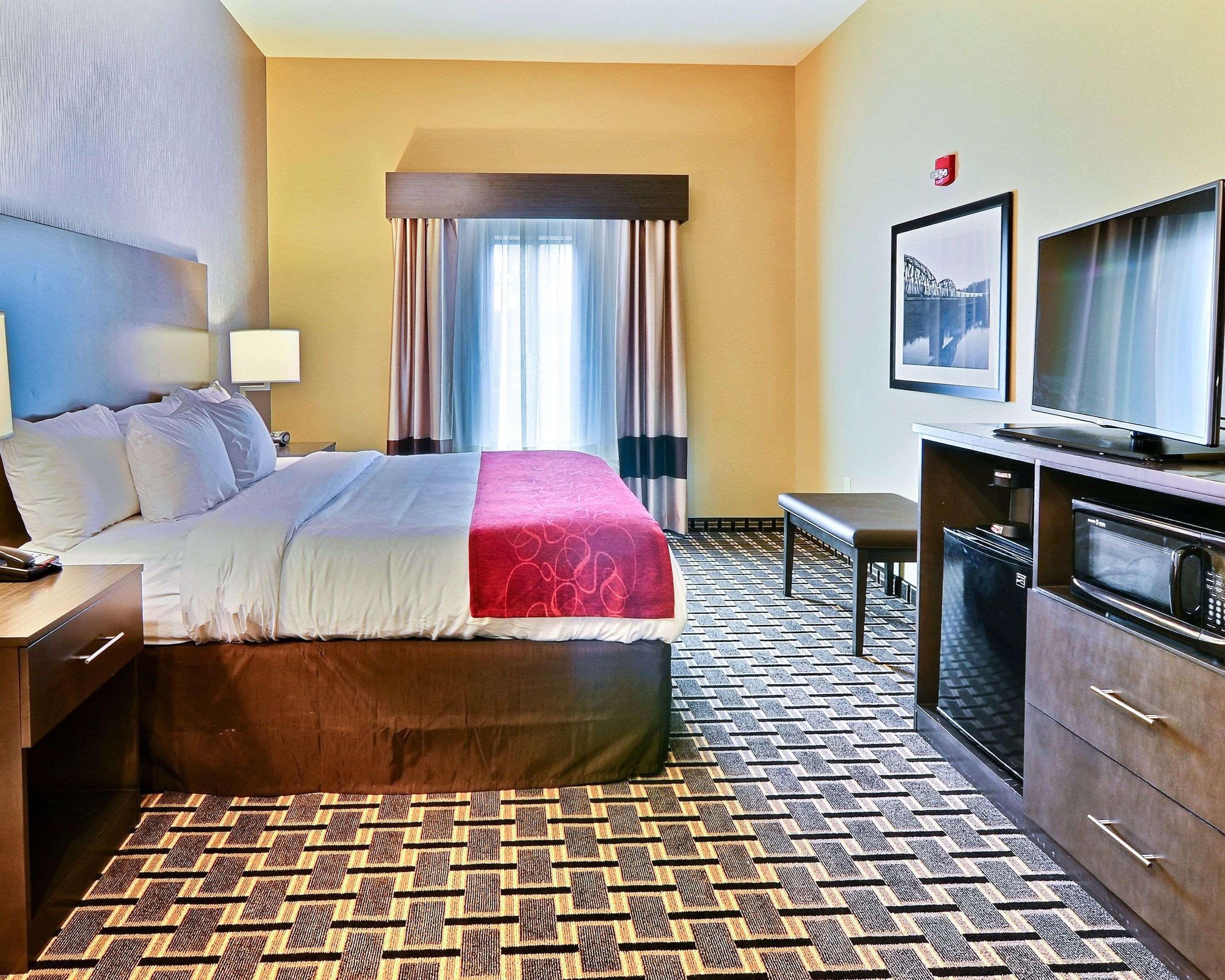 Comfort Suites Юніонтаун Екстер'єр фото