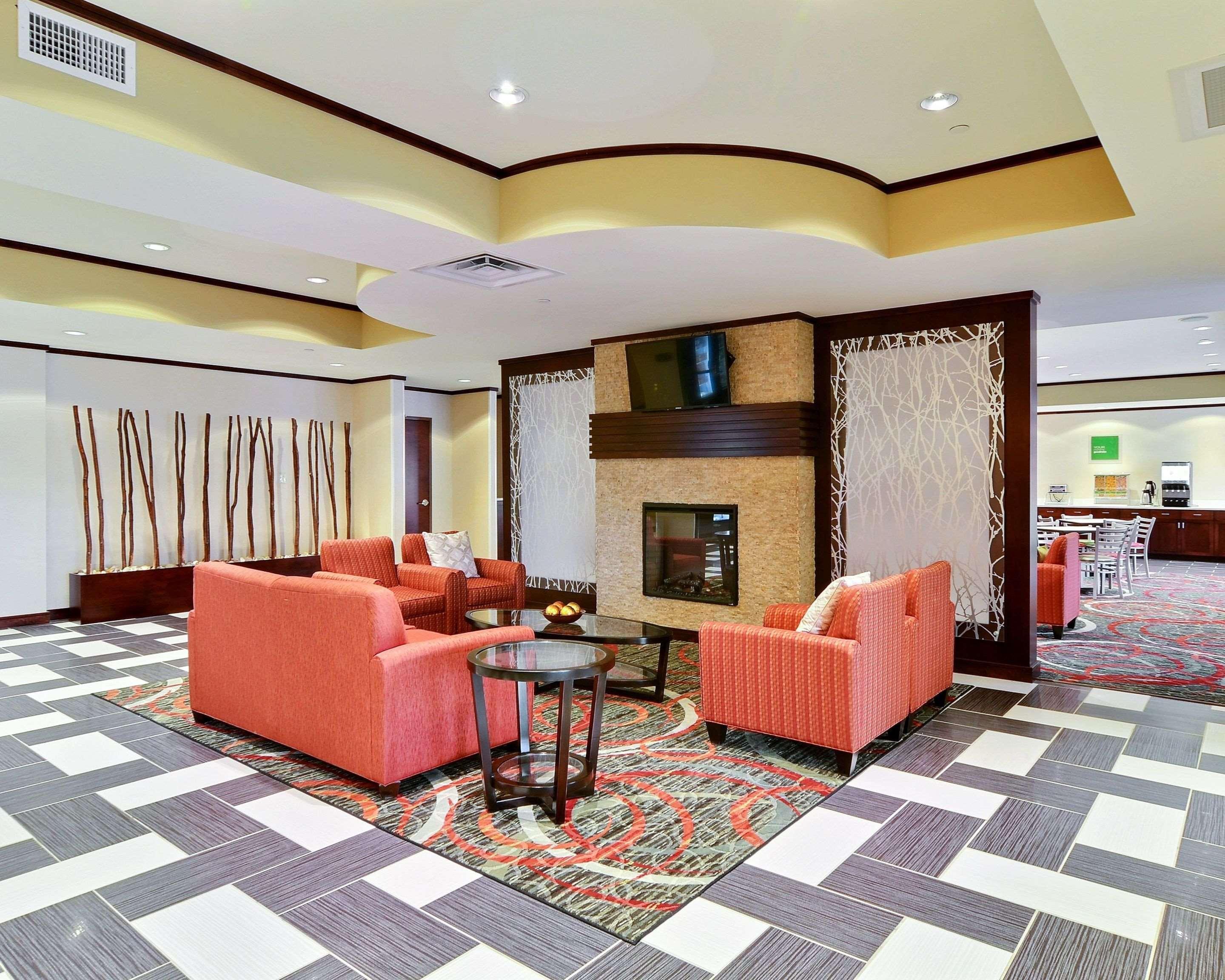 Comfort Suites Юніонтаун Екстер'єр фото