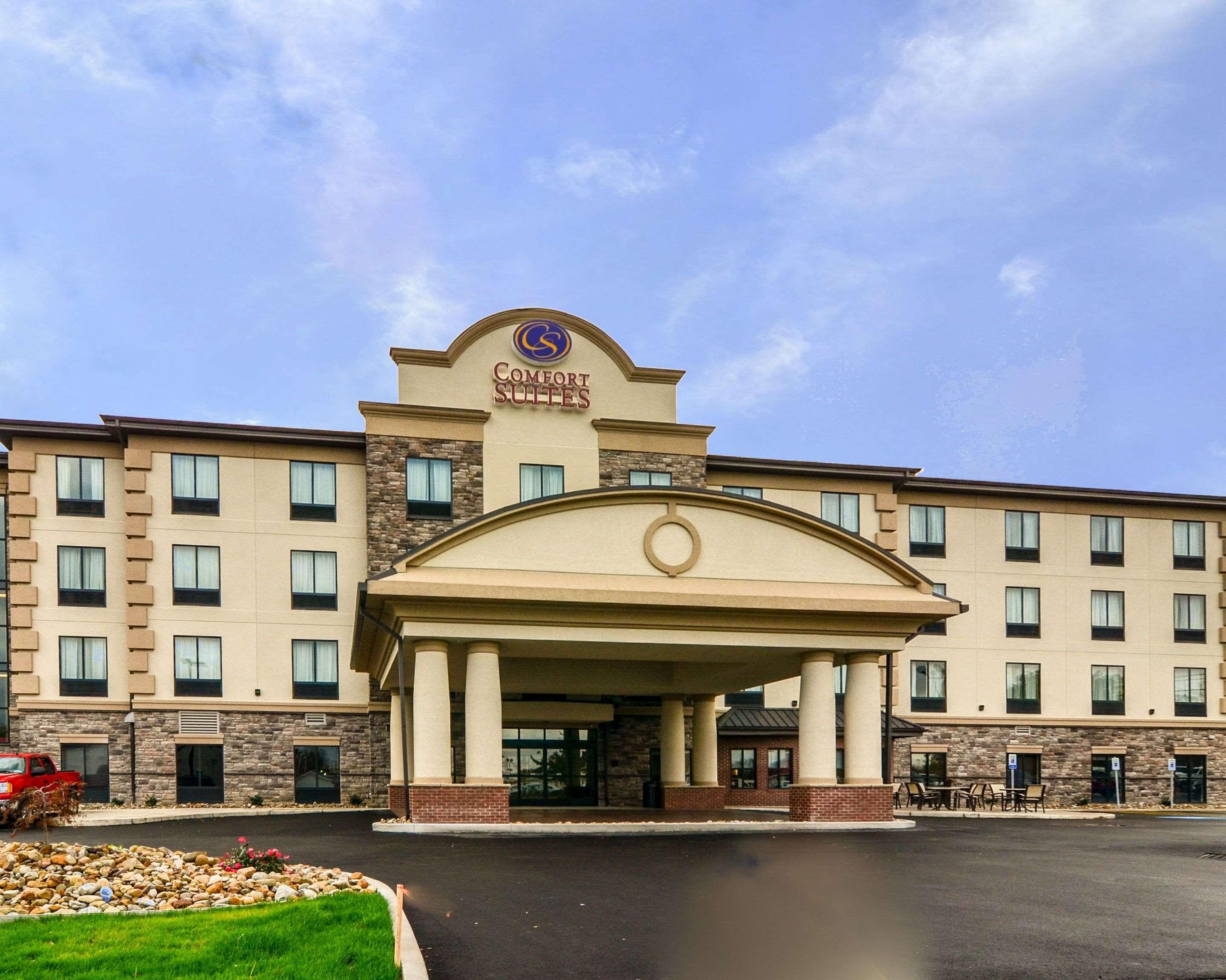 Comfort Suites Юніонтаун Екстер'єр фото